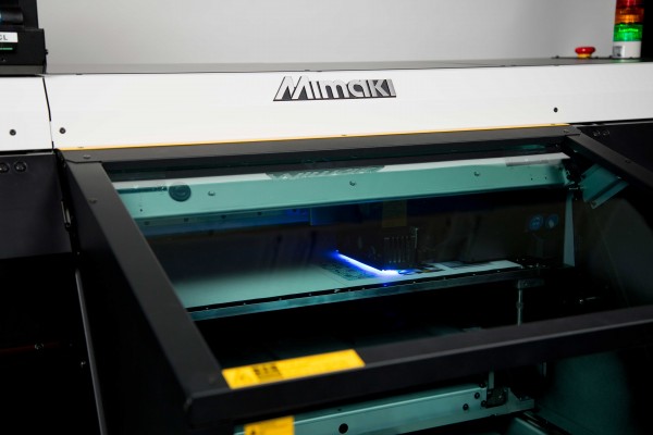 UJF-6042-MkII_printing